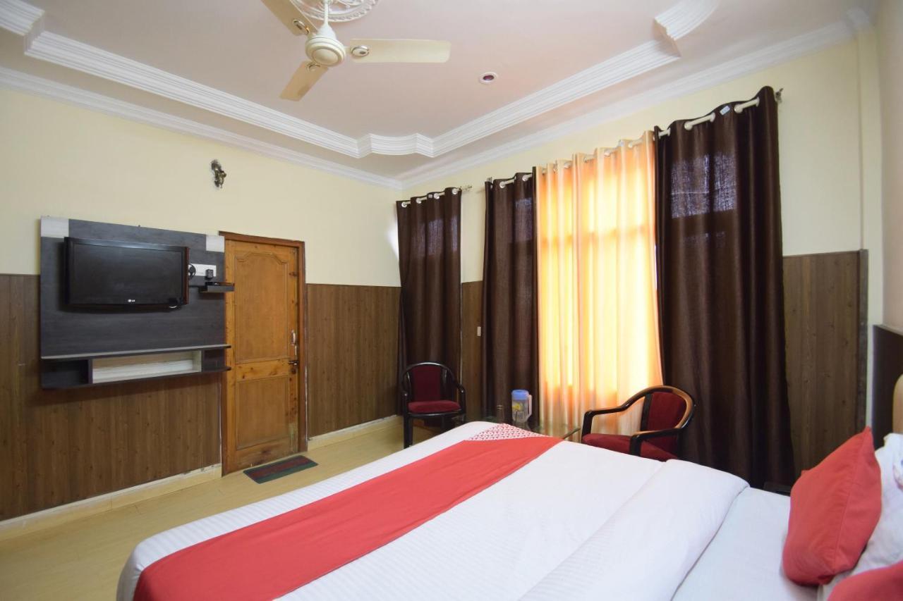 Oyo 6983 Sn Resort Dharamshala Eksteriør billede